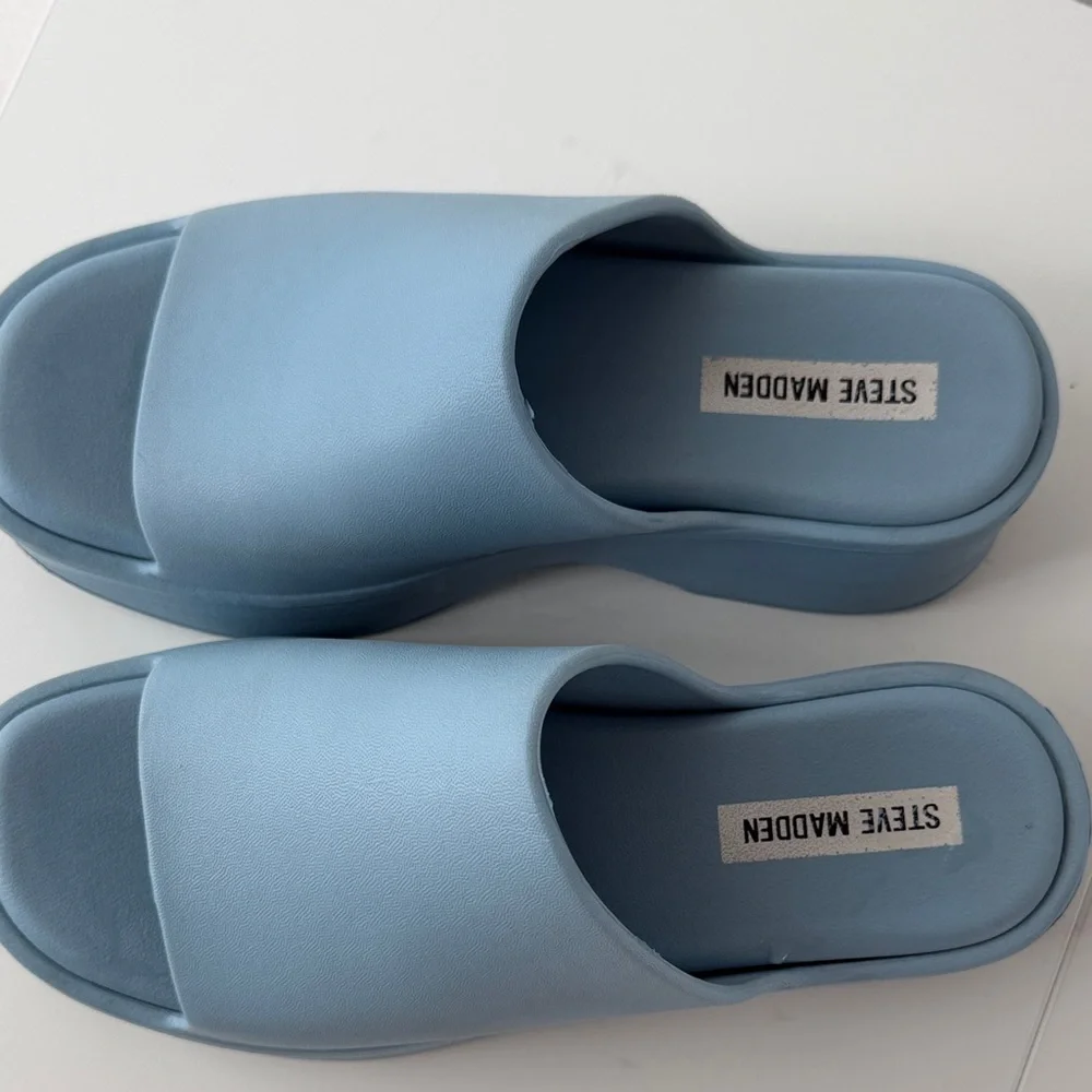 Steve Madden Powder Blue Platform Slide Sandals